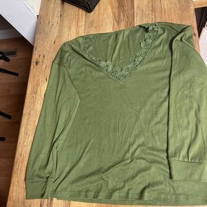 Green long sleeve